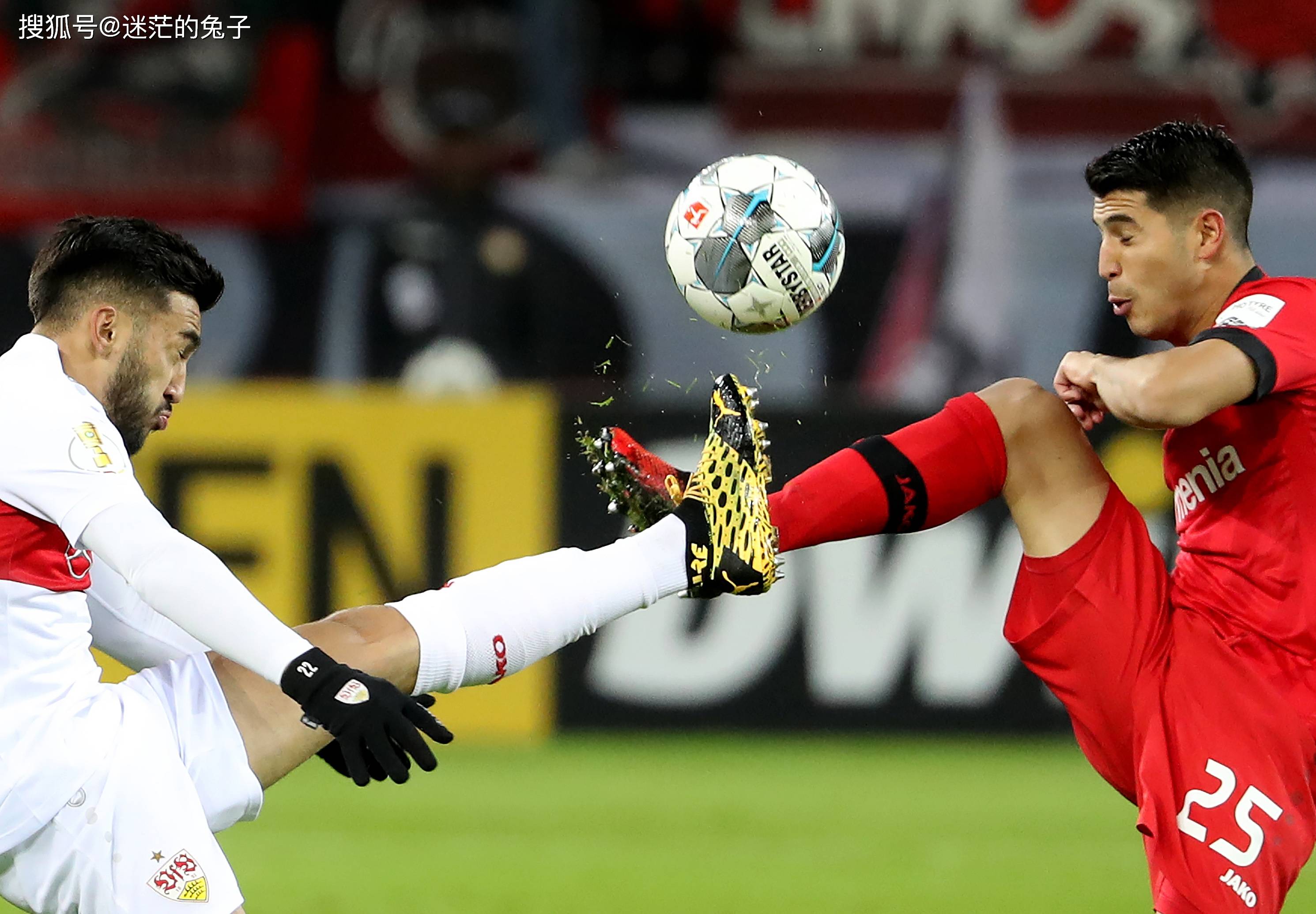 包含里程碑夜勒沃库森状态回暖,德甲国际比赛日刷纪录,媒体盛赞,控场能力受关注的词条 包含里程碑夜勒沃库森状态回暖,德甲国际比赛日刷纪录,媒体盛赞,控场能力受关注的词条