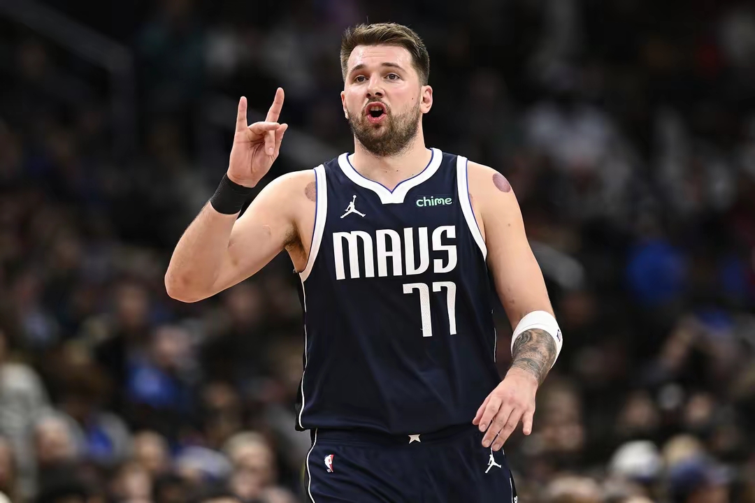 达拉斯独行侠清晨防线松动,志在NBA常规赛名次提升,压力陡增,控场能力受关注 达拉斯独行侠清晨防线松动,志在NBA常规赛名次提升,压力陡增,控场能力受关注