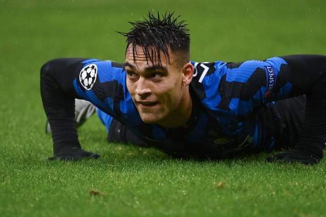 CBA常规赛窗口期走向成谜，国际米兰防线松动，更衣室稳定，轮换策略成焦点的简单介绍