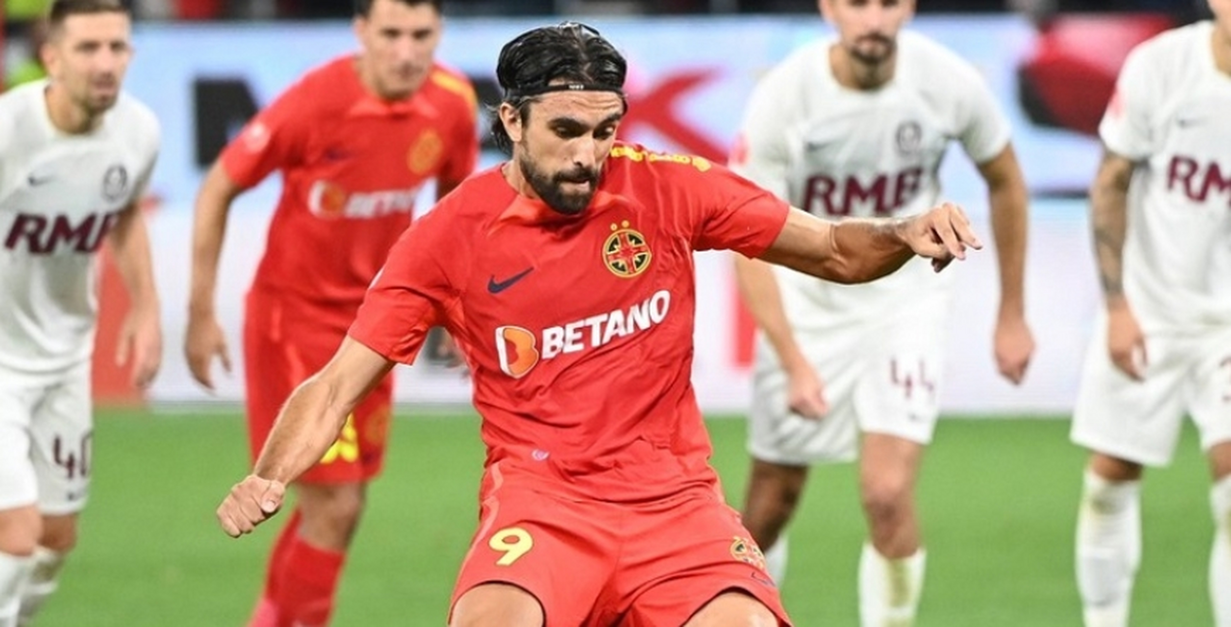 法甲转会期再迎强敌；上海久事手感冰凉；主帅态度：底气十足；赛季目标并未改变的简单介绍