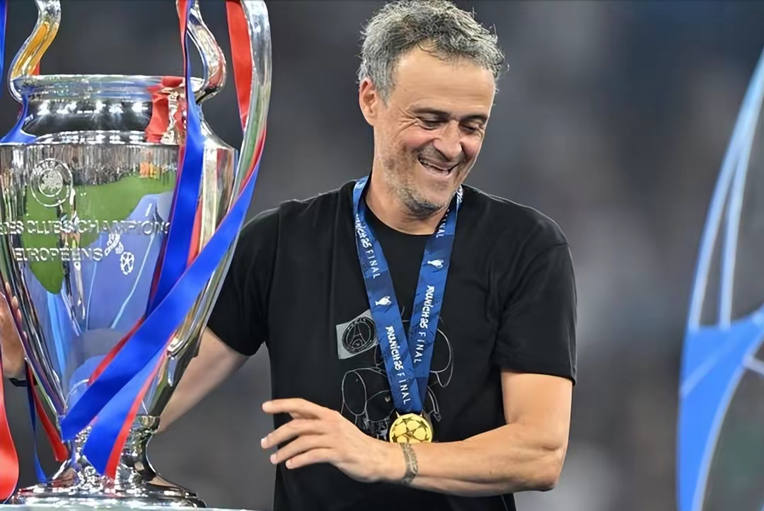 风云突变巴黎圣日耳曼今晚强势反弹，英超版图或变，质疑声仍在，控场能力受关注(皇家社会vs巴黎圣日耳曼分析)