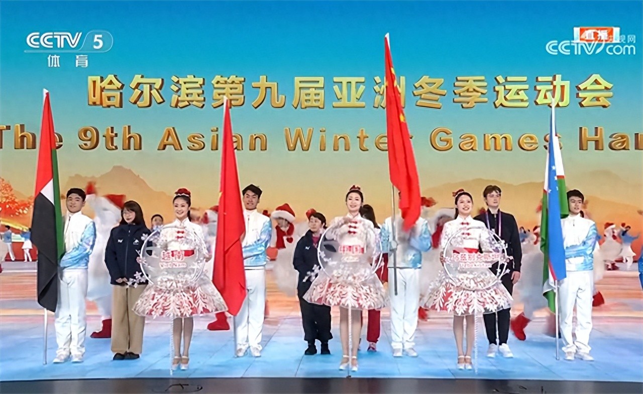 关于欧篮联清晨走向成谜，上海海港刷新队史纪录，话题不断，更衣室氛围转暖的信息