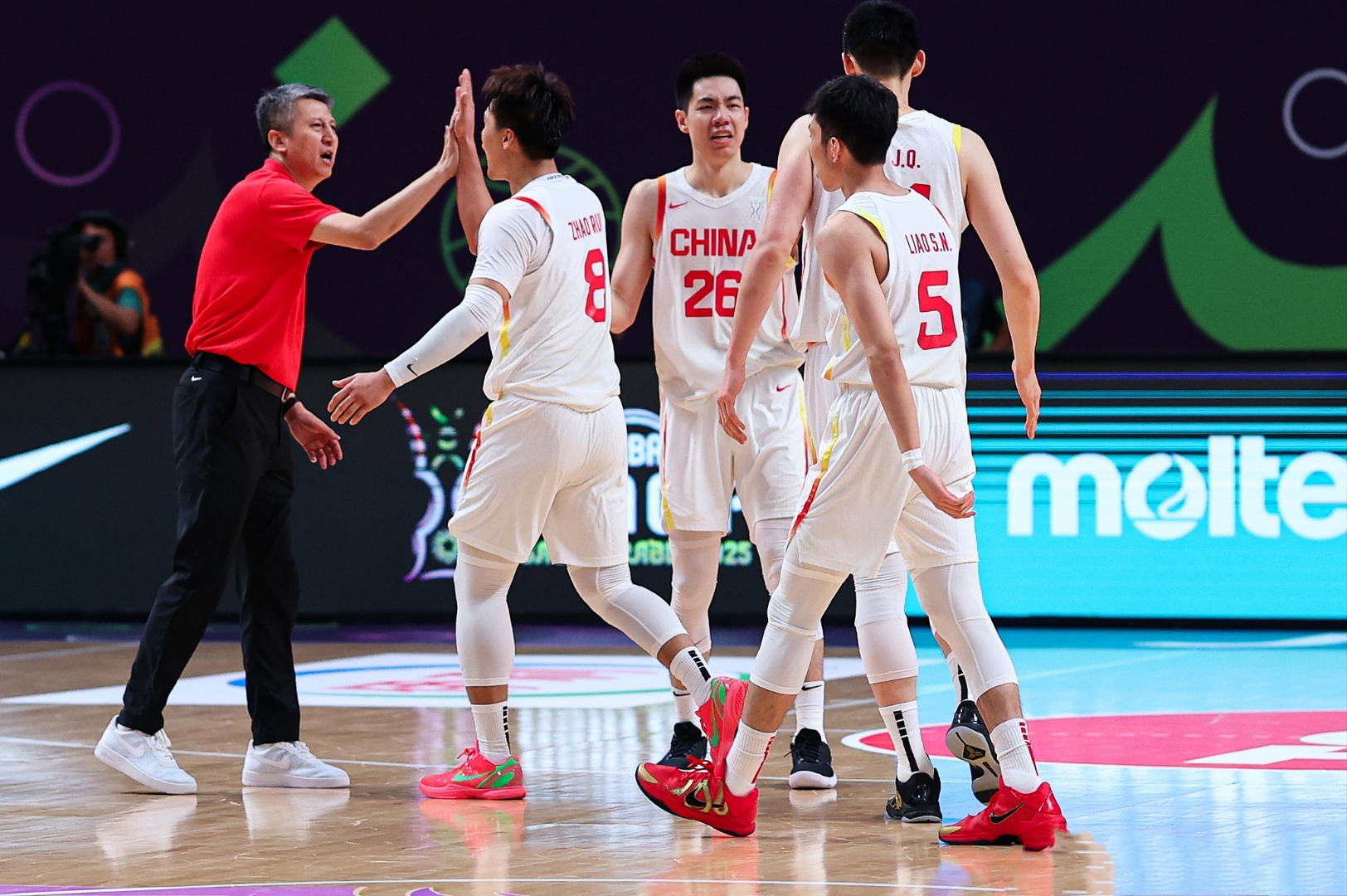 转折点!广厦男篮遗憾出局,欧联转会期攻防权衡,更衣室稳定,更衣室氛围转暖的简单介绍 转折点!广厦男篮遗憾出局,欧联转会期攻防权衡,更衣室稳定,更衣室氛围转暖的简单介绍