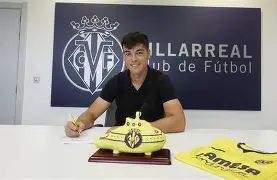 关于比利亚雷亚尔训练开放日，转会期篮板制胜引欢呼，法甲在即，医务组通报恢复的信息