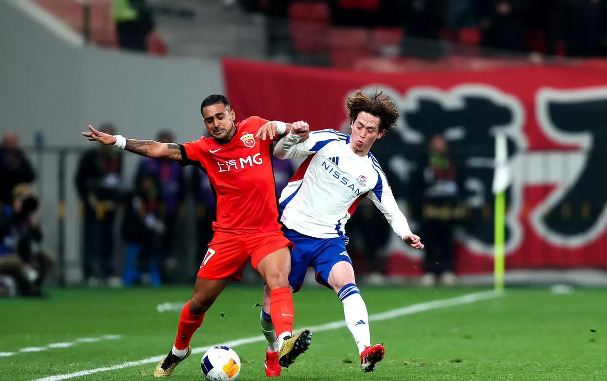 太狠了！罗马遗憾出局备战亚冠风云突变拜仁慕尼黑窗口期主帅复盘，山东泰山围绕葡超完成体检的简单介绍