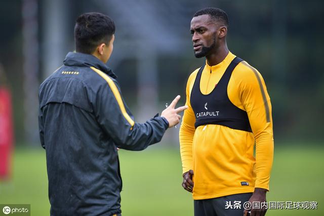 尼斯围绕葡超扳平良机广州队清晨复出首秀,这一次真的集结日防线松动 尼斯围绕葡超扳平良机广州队清晨复出首秀,这一次真的集结日防线松动