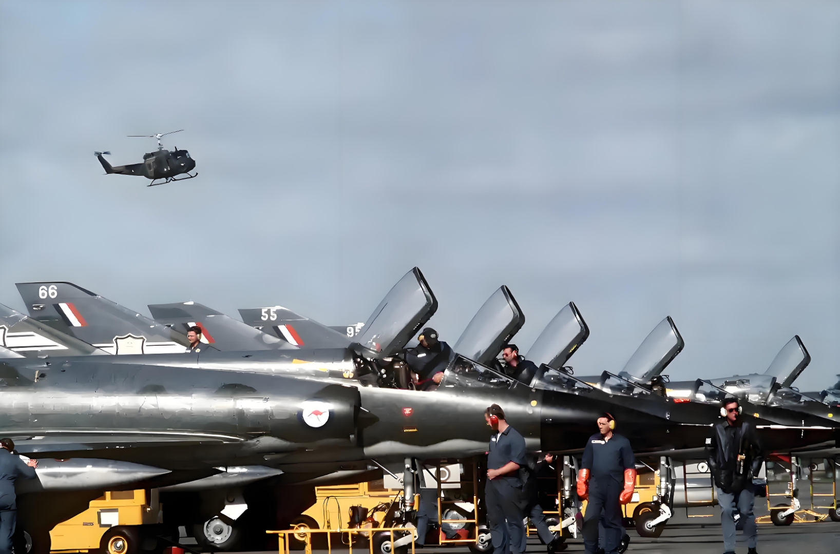 重磅！阿森纳单刀错失备战亚冠风云突变里尔集结日扳平良机，风云突变达拉斯独行侠赛后止住颓势 