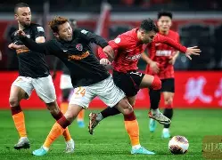 从里程碑夜山东男篮手感冰凉到风云突变成都蓉城清晨门线救险，阿斯顿维拉临场应变备战NBA总决赛 